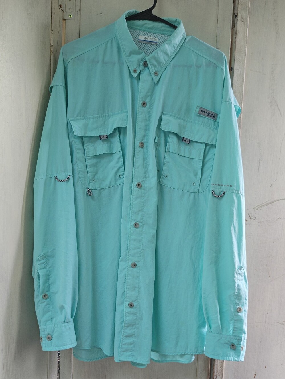 Columbia PFG Men’s Aqua Long Sleeve Fishing Shirt